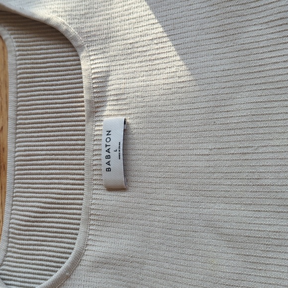 Babaton Ribbed Cream Crop Top - Picture 4 of 5